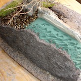 紅磚牆快完成了！