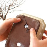 用鋁線固定底網